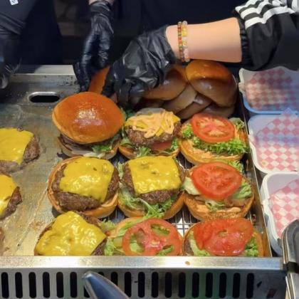 15款街头美式汉堡配方教程制作技术夜市摆摊小吃创业视频商业课程-颜夕资源网-第16张图片